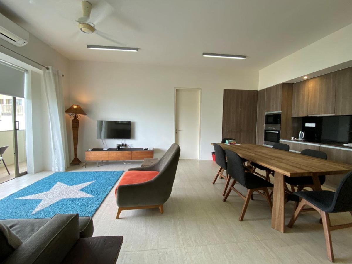 By The Sea@ Cozy Beachfront Home Batu Ferringhi Exterior foto