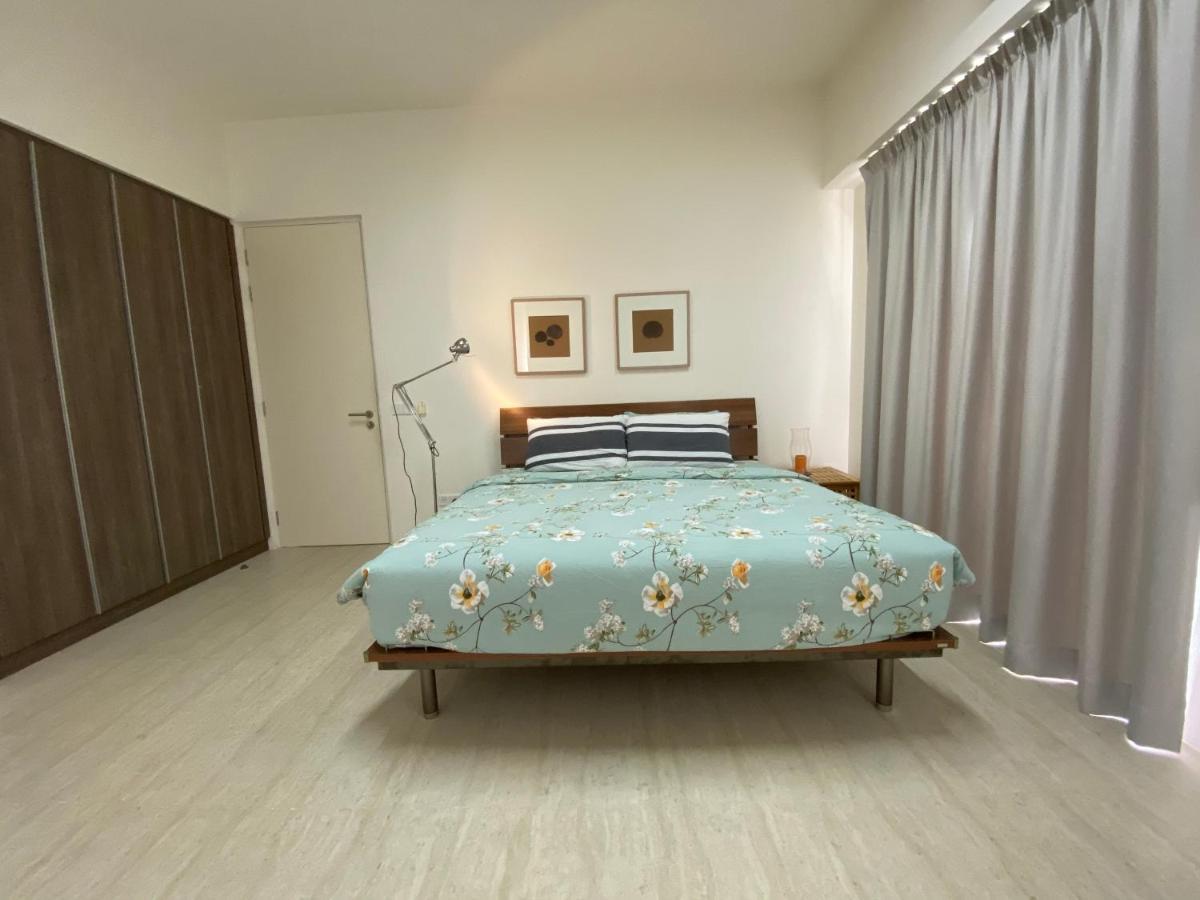 By The Sea@ Cozy Beachfront Home Batu Ferringhi Exterior foto